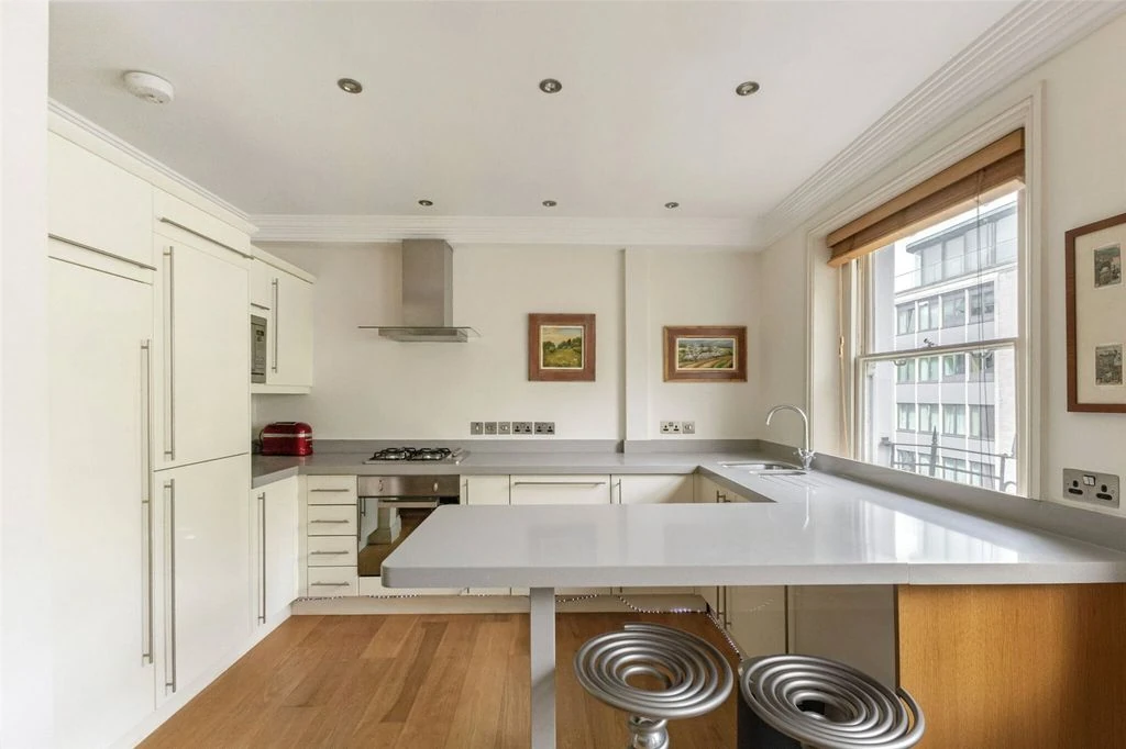 Квартира в Лондоне, Великобритания, 49 м² - фото 1