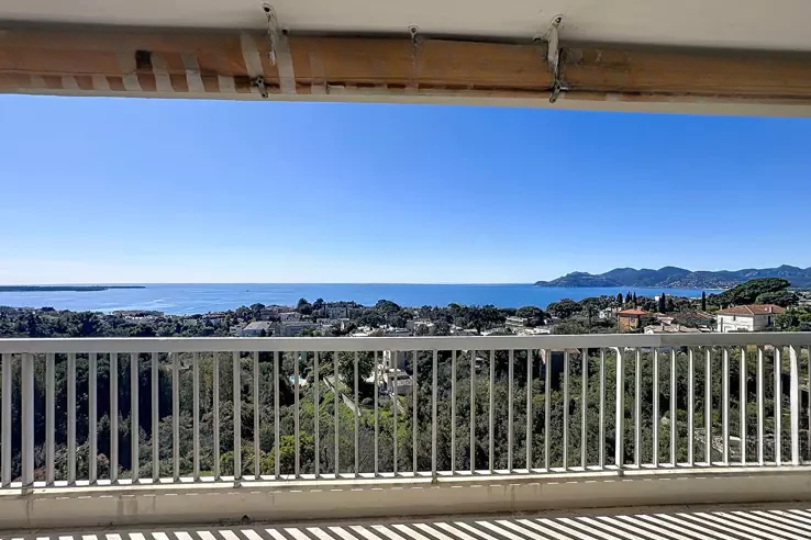 Квартира в Каннах, Франция, 93 м² - фото 1