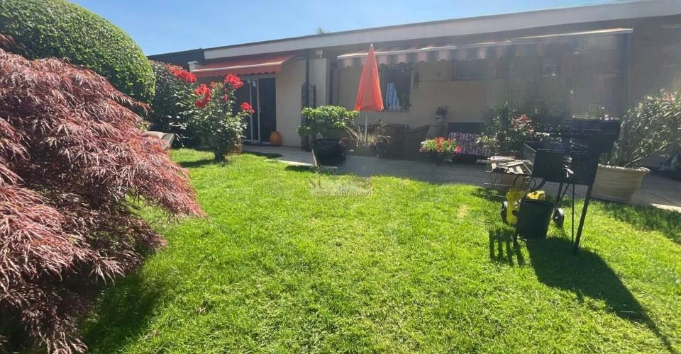 Квартира в Женеве, Швейцария, 95 м² - фото 2