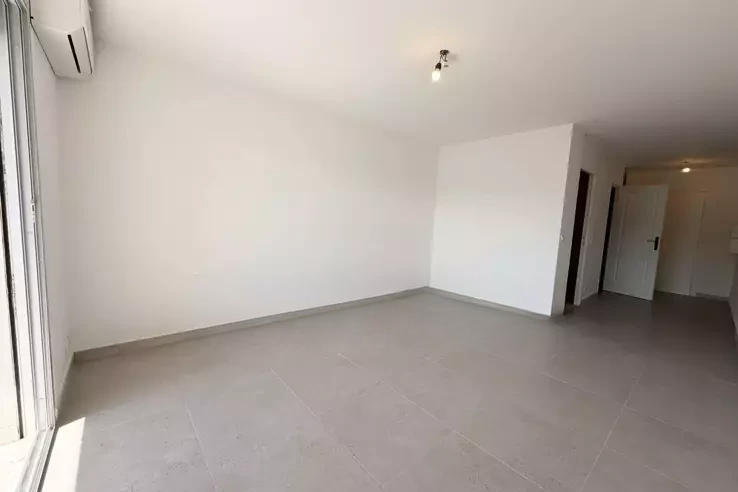 Квартира в Каннах, Франция, 30 м² - фото 2