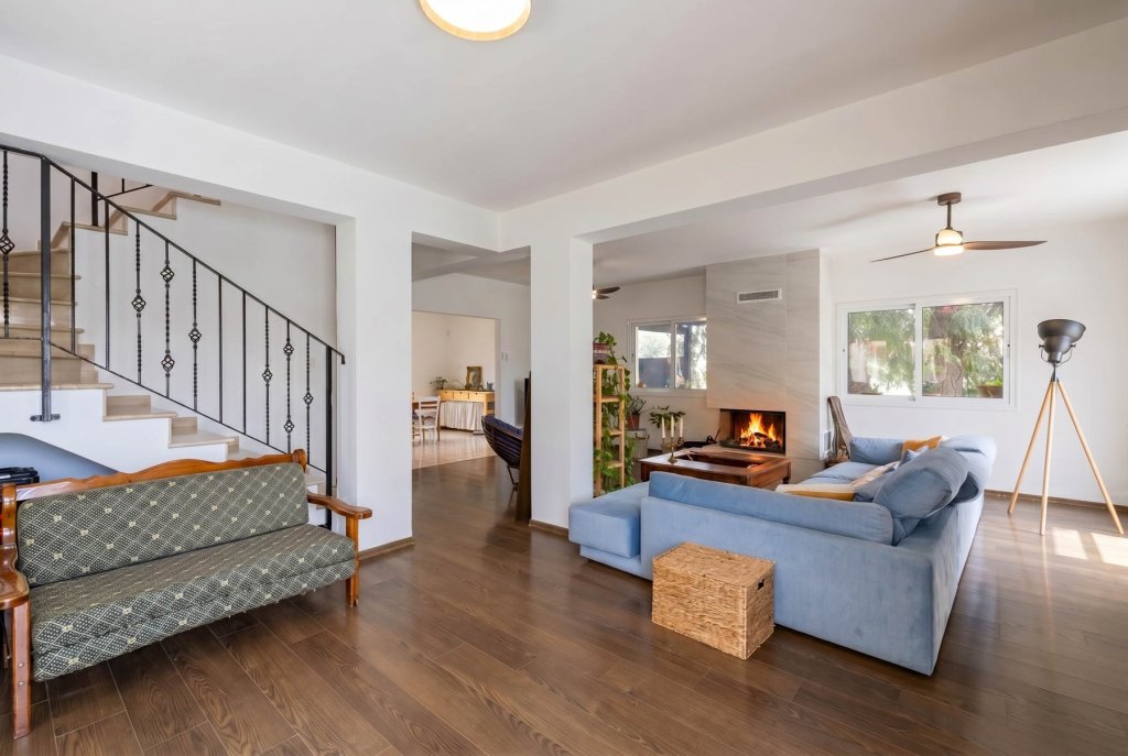 Квартира в Ларнаке, Кипр, 248 м² - фото 1