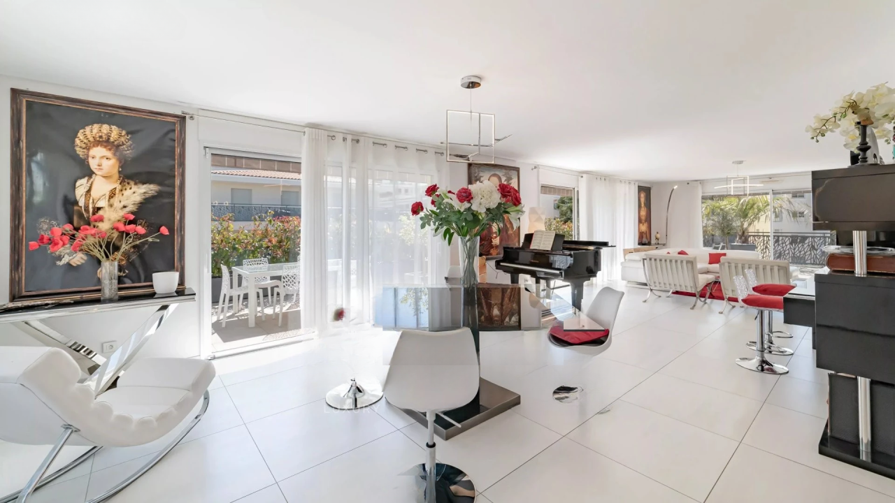 Квартира в Каннах, Франция, 152 м² - фото 5