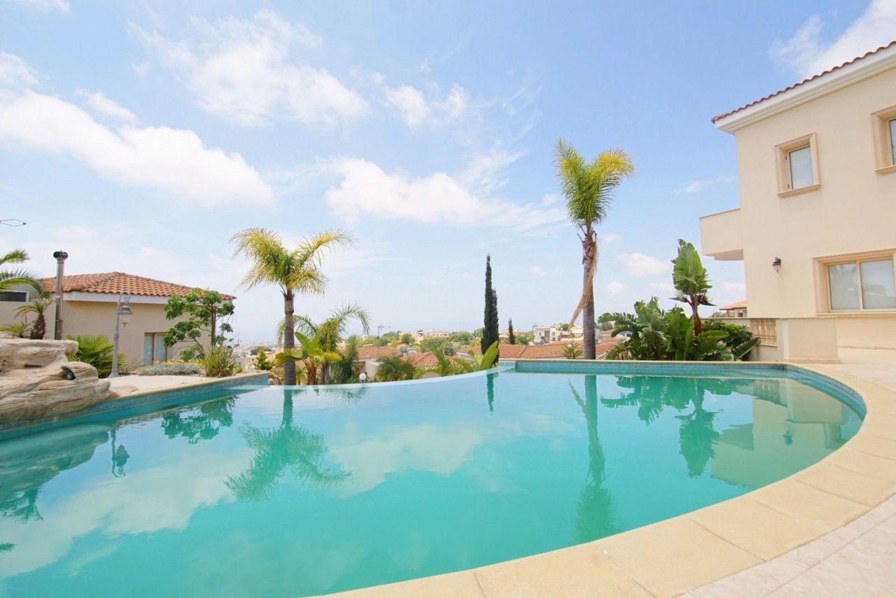 Вилла в Пафосе, Кипр, 661 м² - фото 2