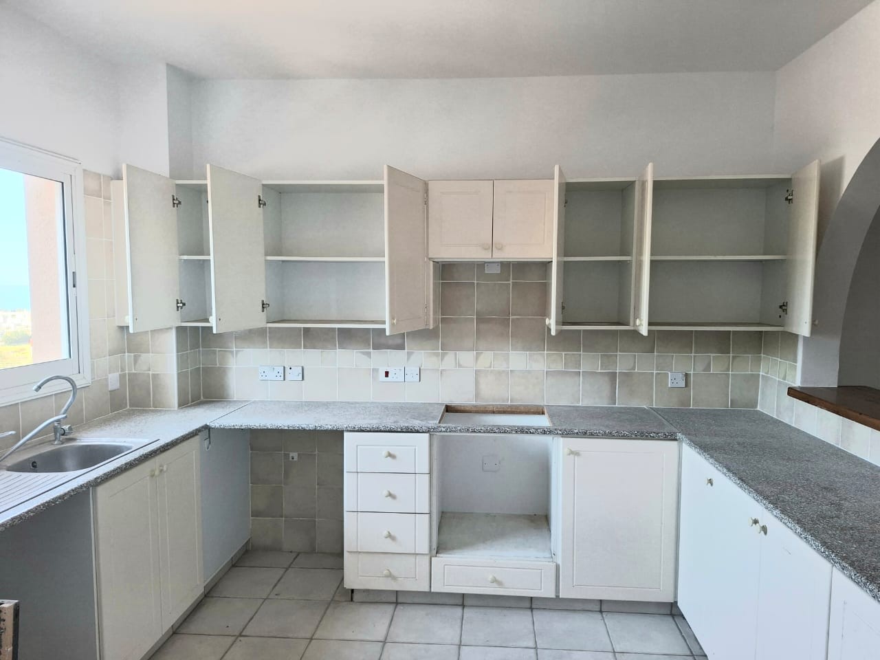 Вилла в Пафосе, Кипр, 132 м² - фото 6