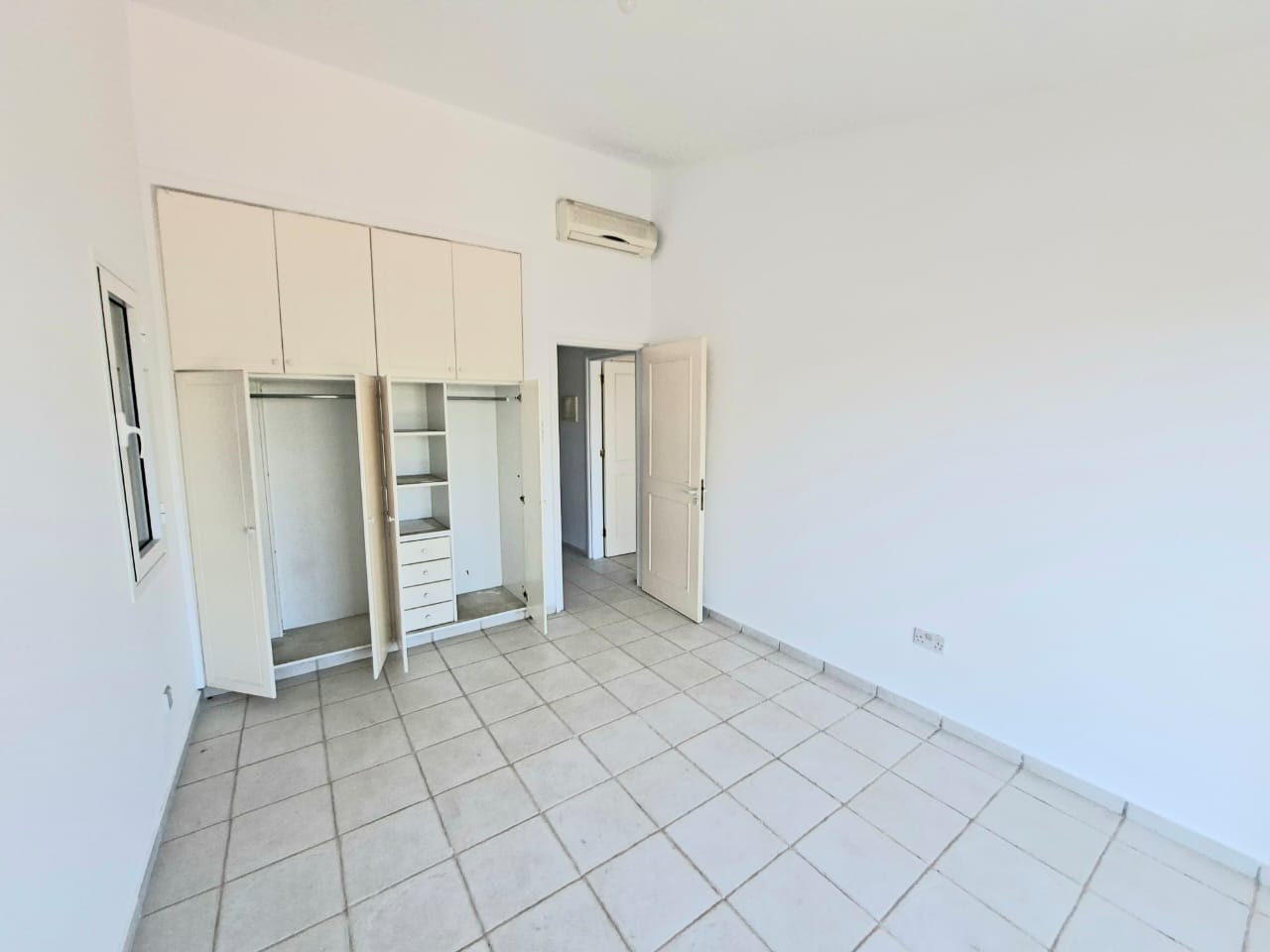 Вилла в Пафосе, Кипр, 132 м² - фото 10