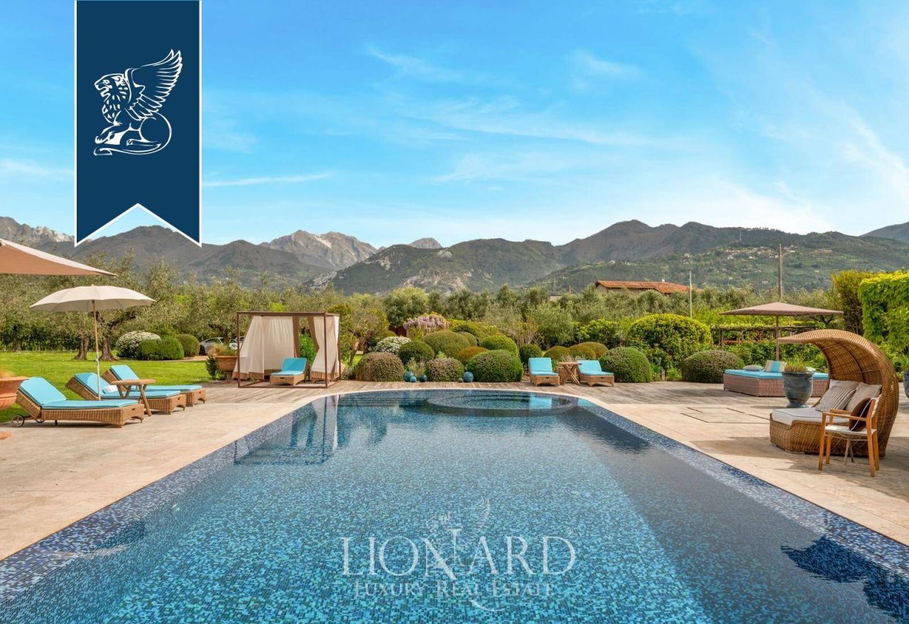 Вилла в Пьетрасанте, Италия, 450 м² - фото 3