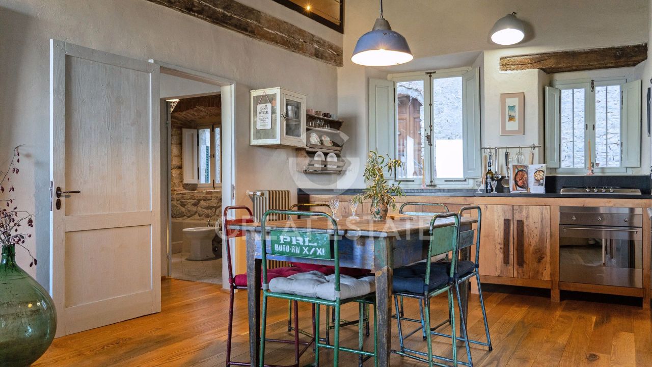 Апартаменты Castiglione d'Orcia, Италия, 128 м² - фото 1