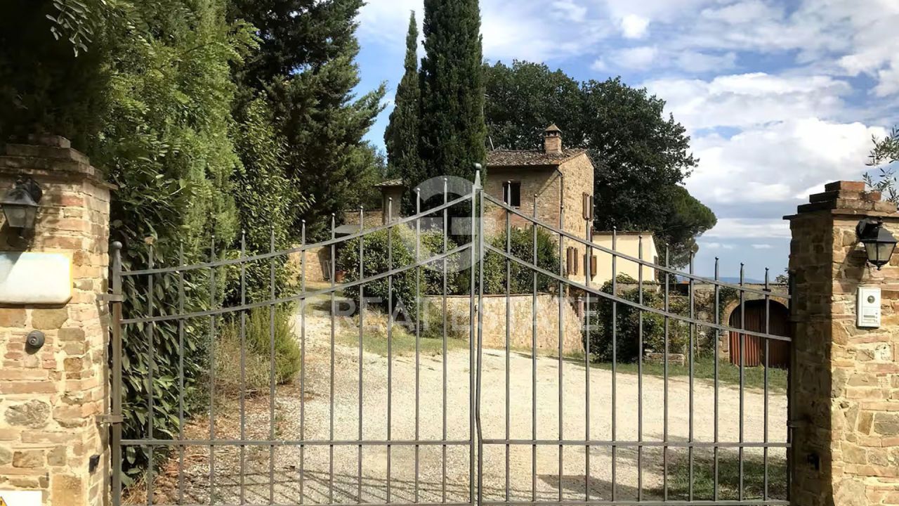 Дом Gambassi Terme, Италия, 374 м² - фото 4