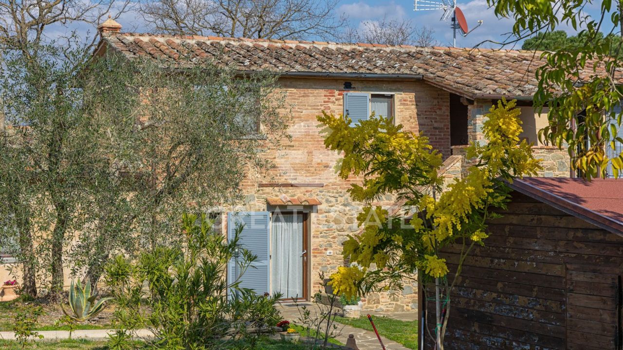 Дом в Кортоне, Италия, 200 м² - фото 8