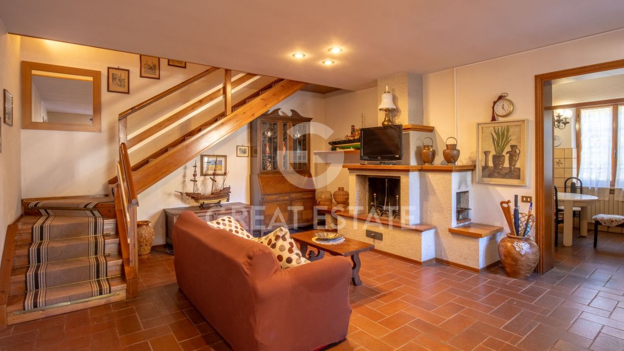 Вилла в Туоро-суль-Тразимено, Италия, 305.95 м² - фото 12