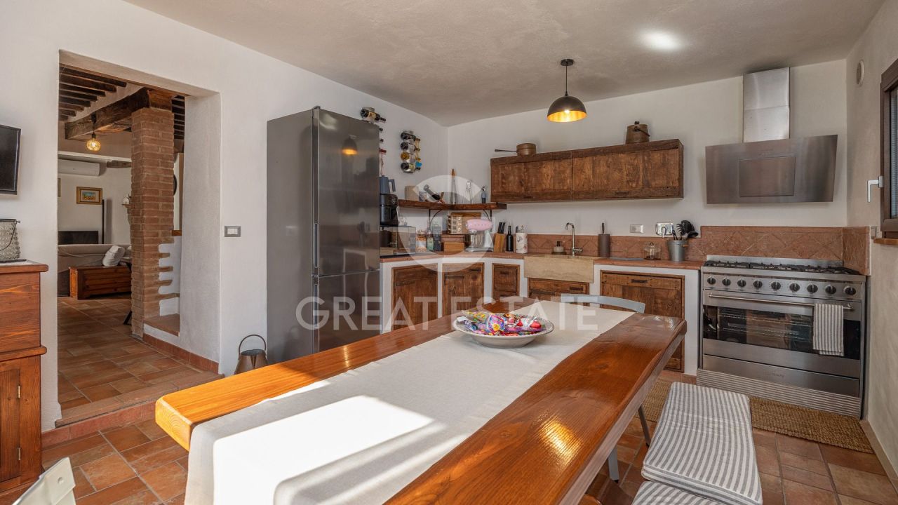 Дом в Кортоне, Италия, 200 м² - фото 13