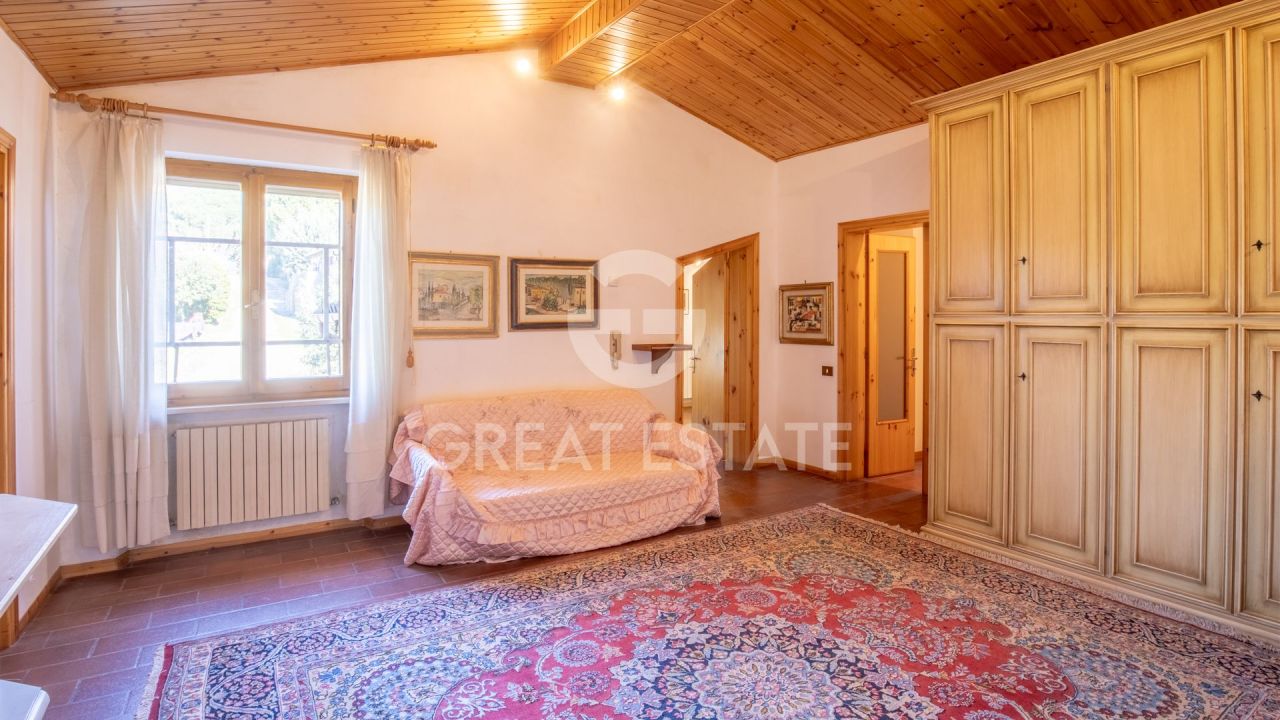 Вилла в Туоро-суль-Тразимено, Италия, 305.95 м² - фото 14