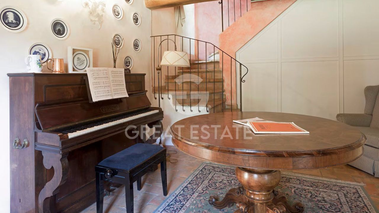 Дом Gambassi Terme, Италия, 374 м² - фото 15