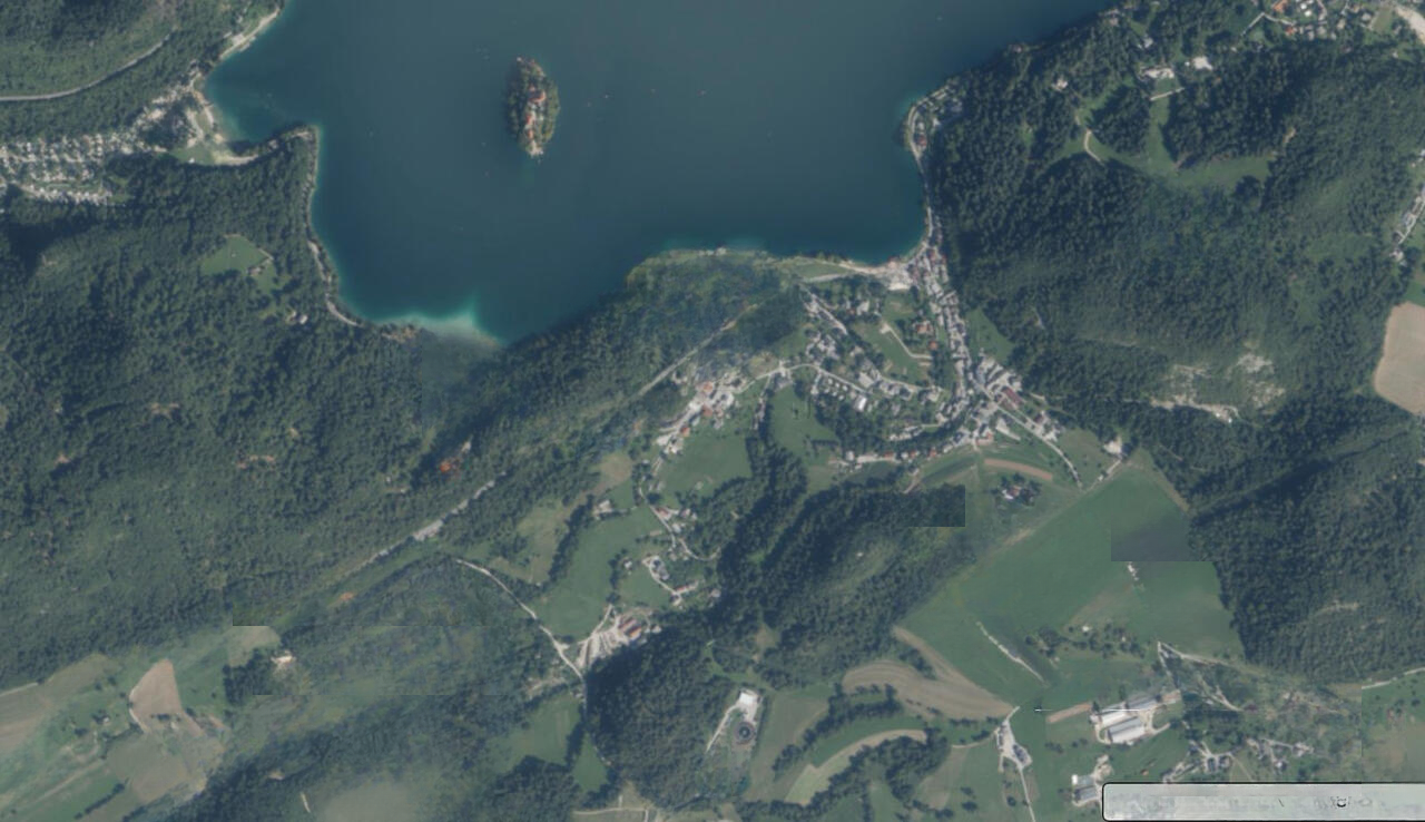 Земля в Бледе, Словения, 9 034 м² - фото 9