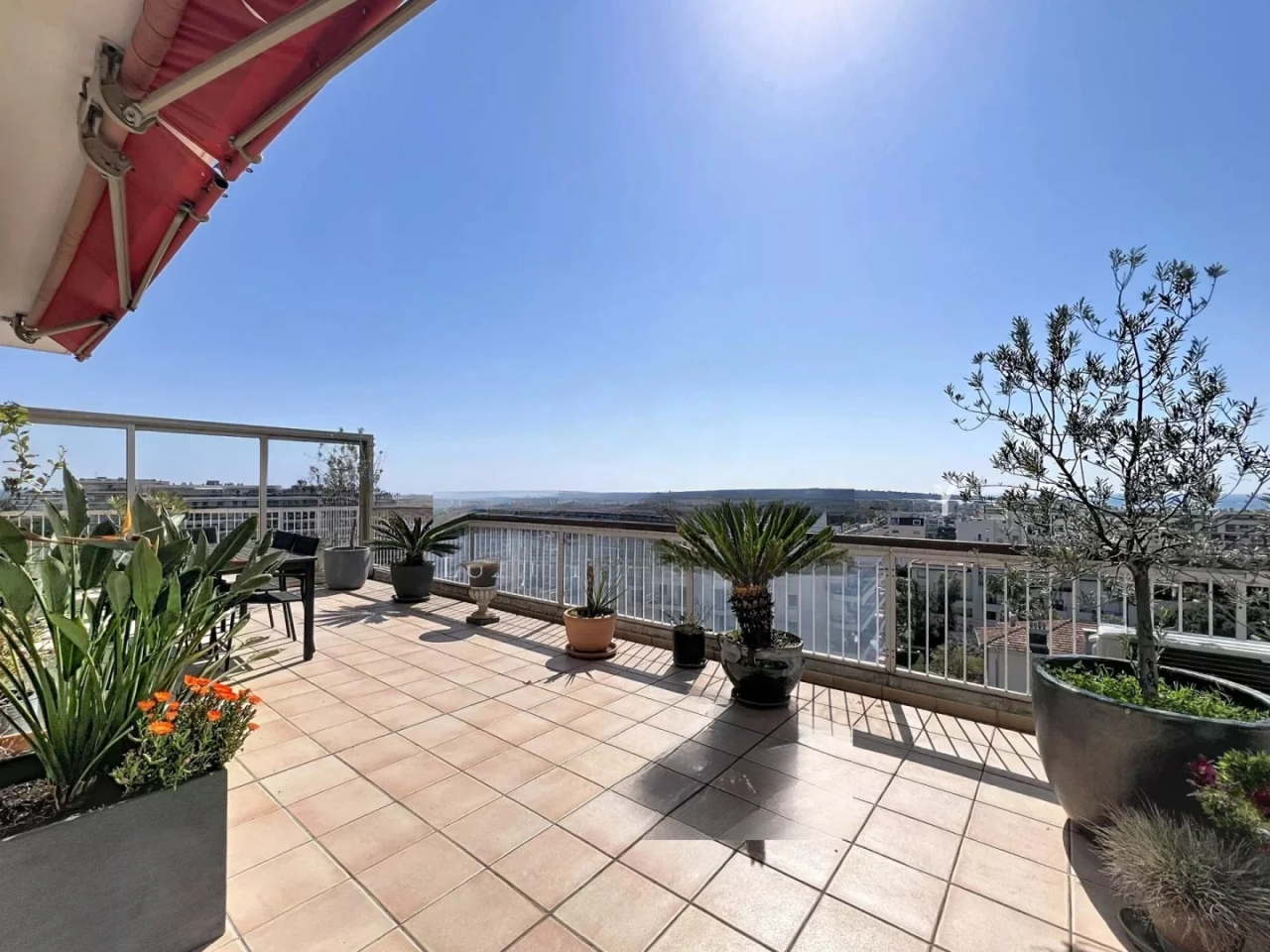 Квартира в Каннах, Франция, 99 м² - фото 13