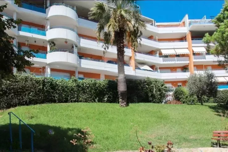 Квартира в Каннах, Франция, 106 м² - фото 1