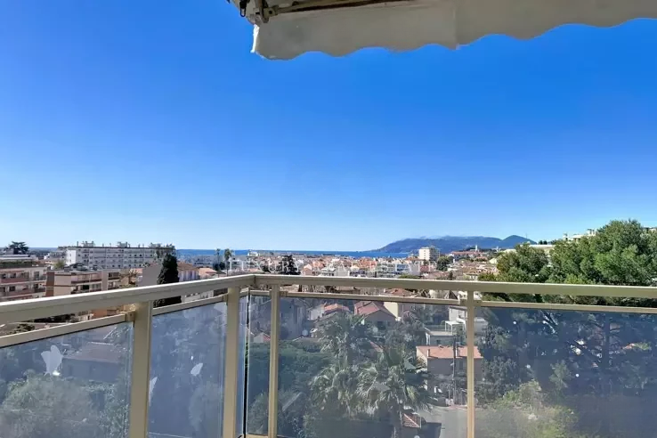 Квартира в Каннах, Франция, 59 м² - фото 1