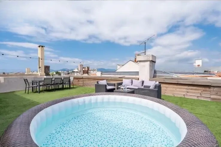 Квартира в Каннах, Франция, 60 м² - фото 1