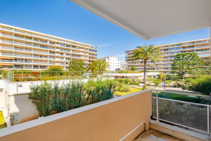 Квартира в Каннах, Франция, 30 м² - фото 1