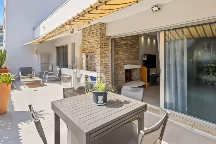 Квартира в Каннах, Франция, 94 м² - фото 1