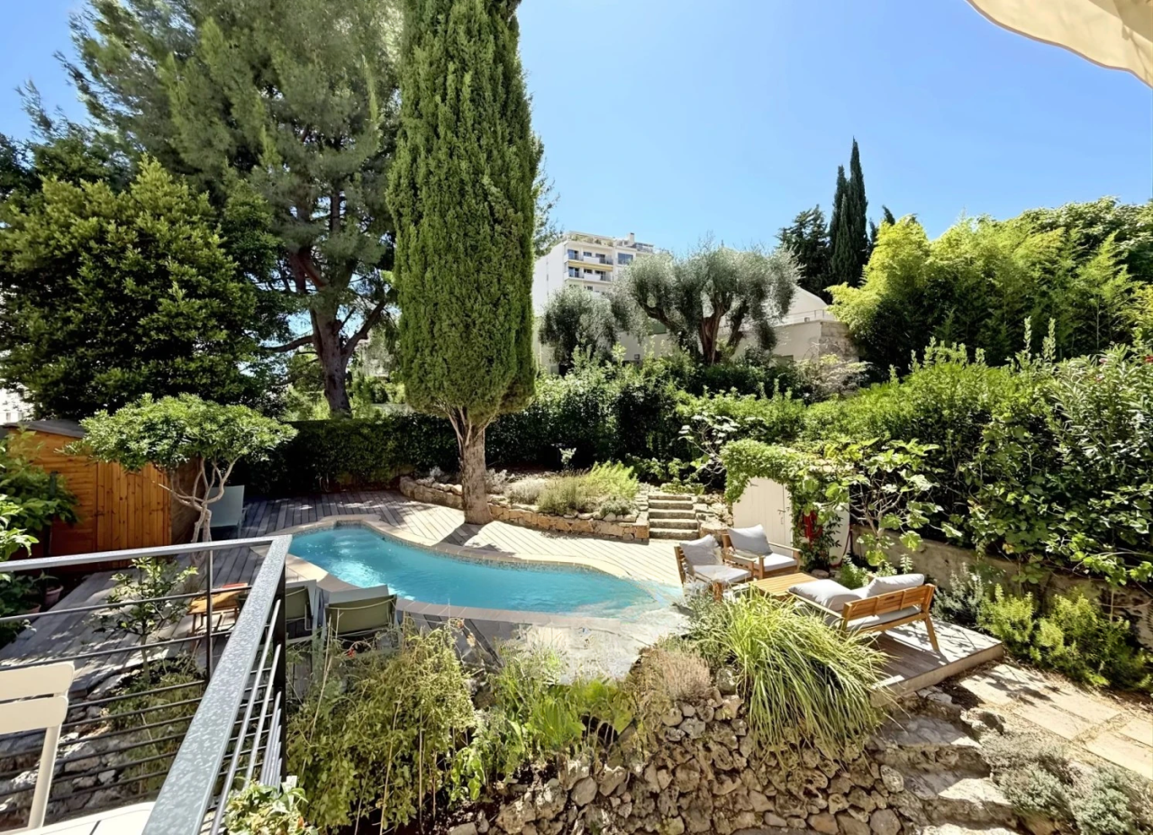 Квартира в Каннах, Франция, 124 м² - фото 2