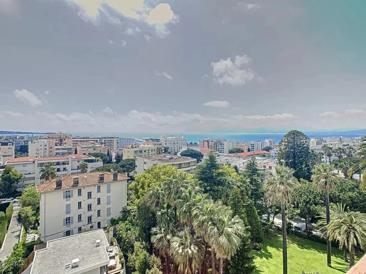 Квартира в Каннах, Франция, 99 м² - фото 2