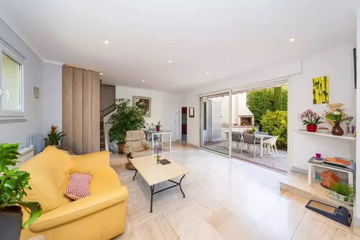 Квартира в Каннах, Франция, 113 м² - фото 2