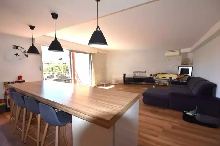 Квартира в Каннах, Франция, 106 м² - фото 2