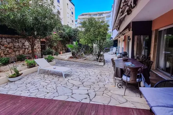 Квартира в Каннах, Франция, 78 м² - фото 2