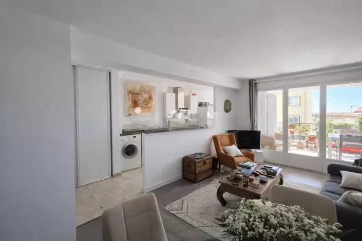 Квартира в Каннах, Франция, 90 м² - фото 2