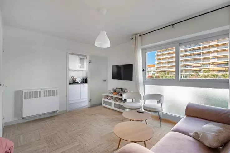 Квартира в Каннах, Франция, 30 м² - фото 2