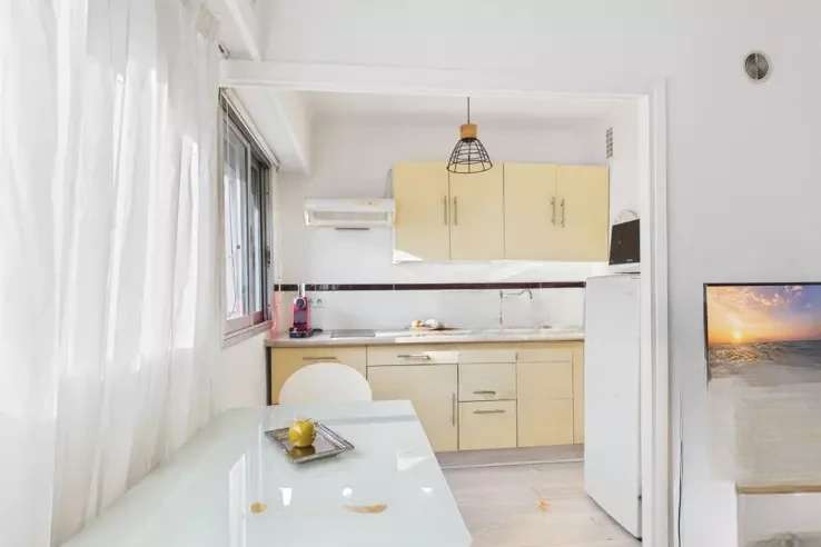 Квартира в Каннах, Франция, 27 м² - фото 2