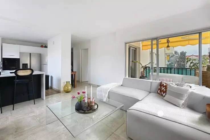 Квартира в Каннах, Франция, 60 м² - фото 2