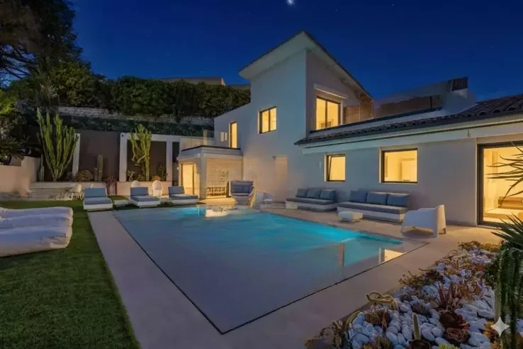 Квартира в Каннах, Франция, 204 м² - фото 2