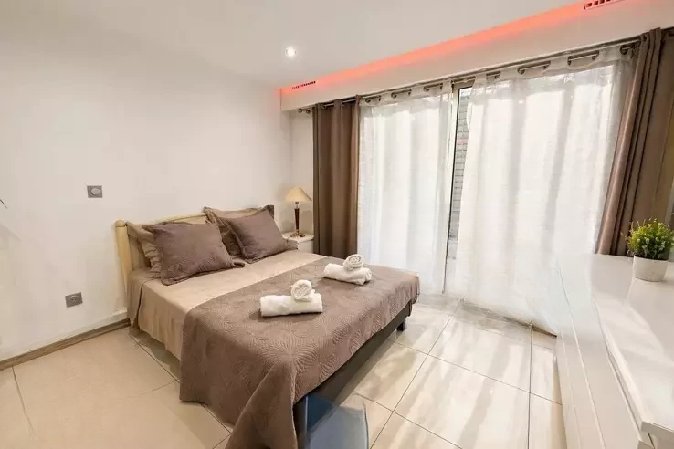 Квартира в Каннах, Франция, 41 м² - фото 2