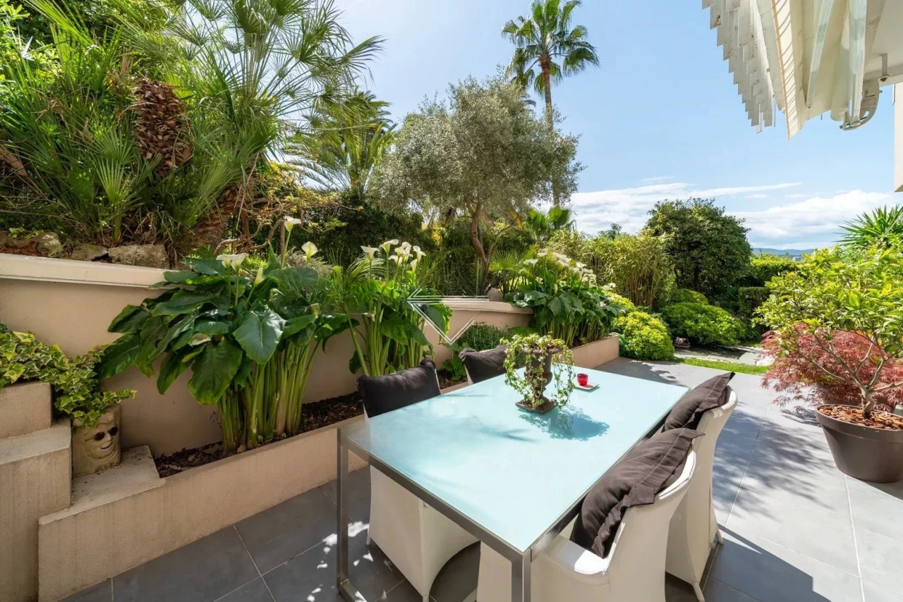 Квартира в Каннах, Франция, 117 м² - фото 5