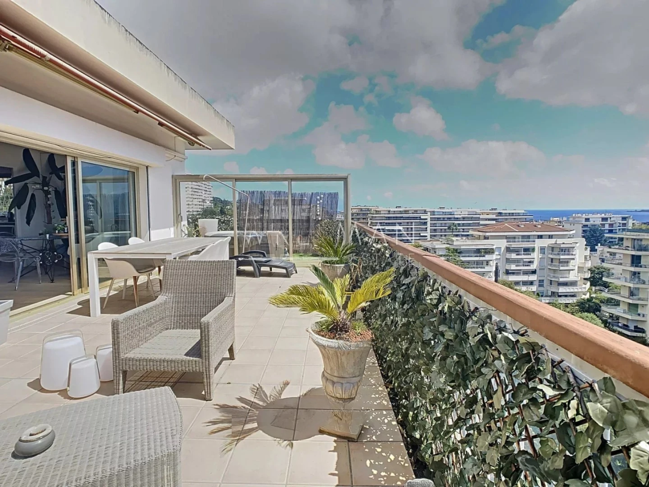 Квартира в Каннах, Франция, 99 м² - фото 9