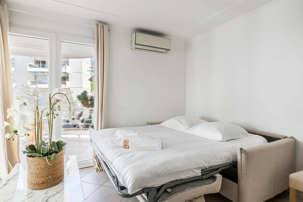 Квартира в Каннах, Франция, 54 м² - фото 11