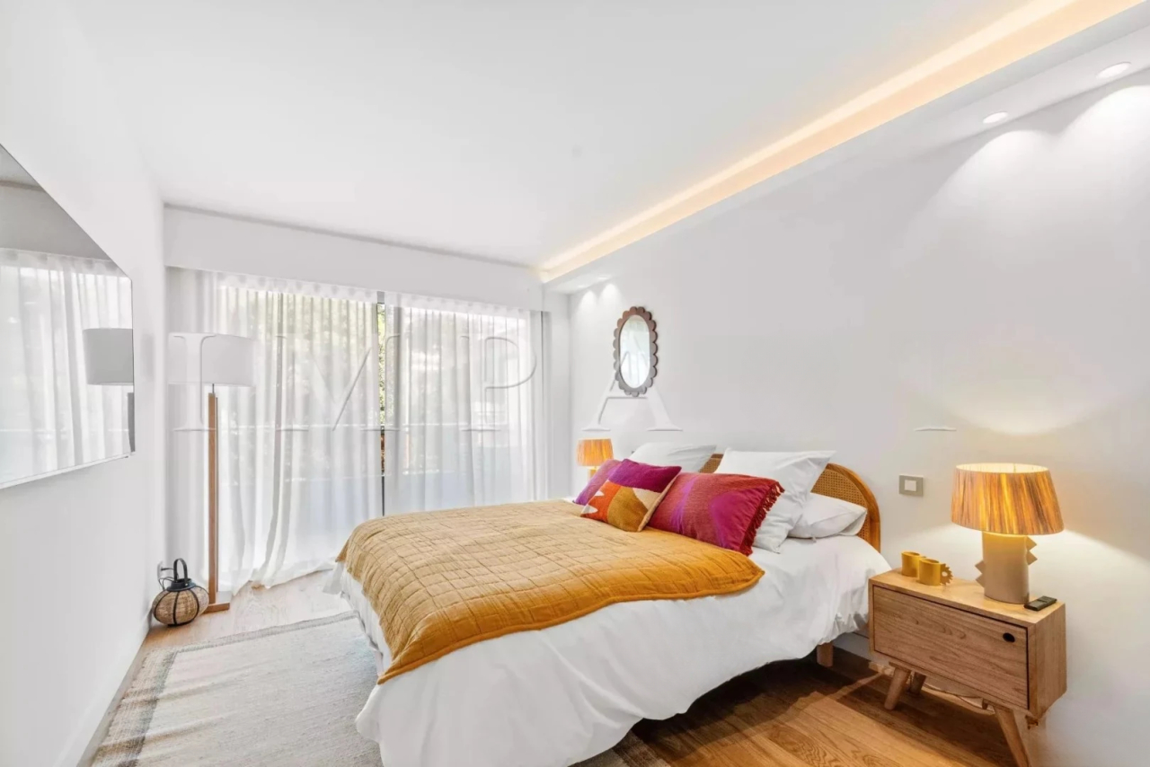 Квартира в Каннах, Франция, 98 м² - фото 12