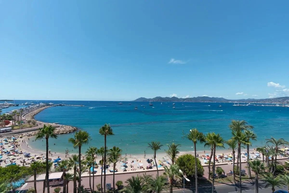 Квартира в Каннах, Франция, 85 м² - фото 12