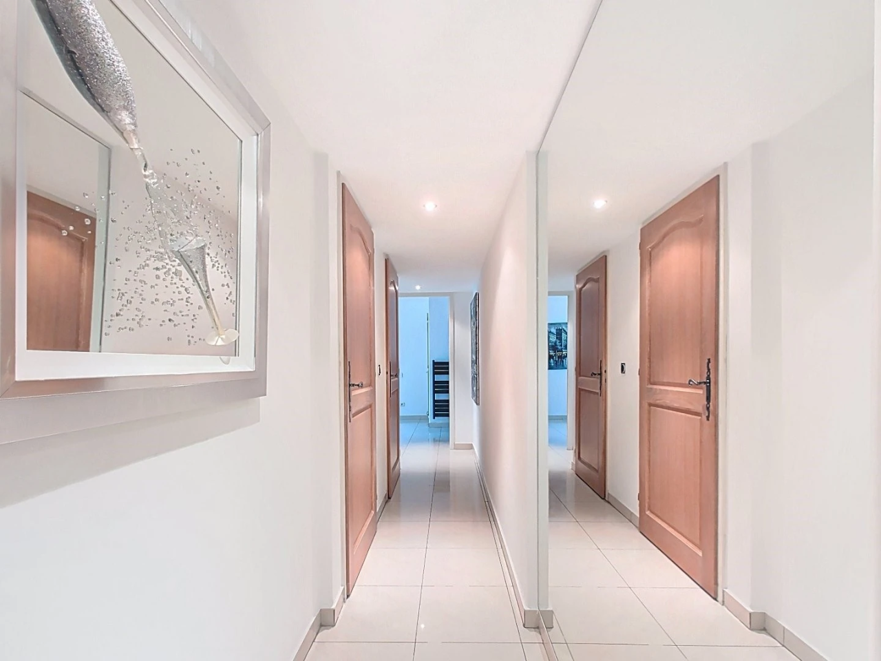 Квартира в Каннах, Франция, 70 м² - фото 17