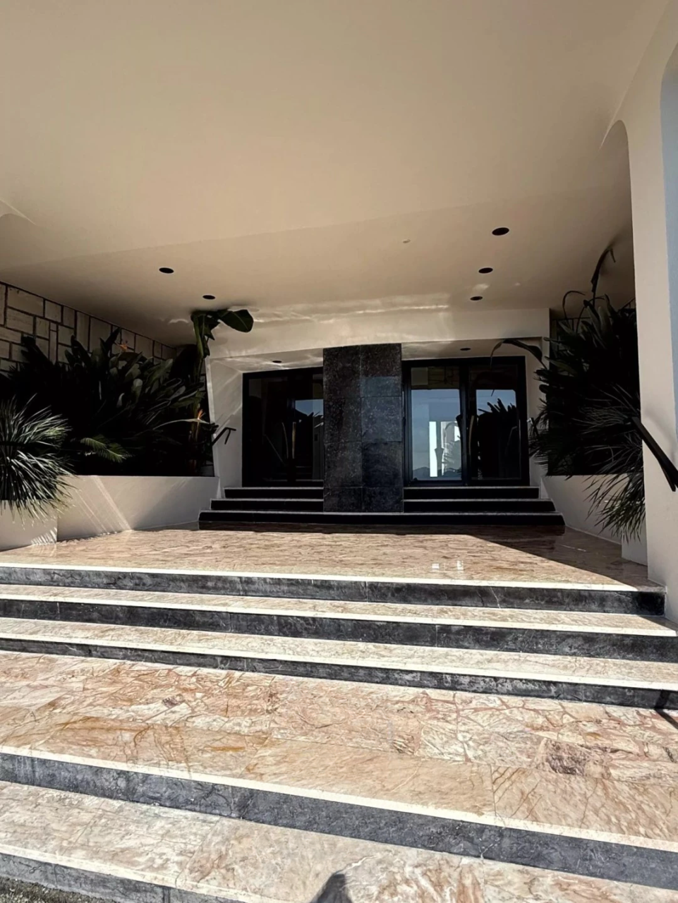 Квартира в Каннах, Франция, 87 м² - фото 19