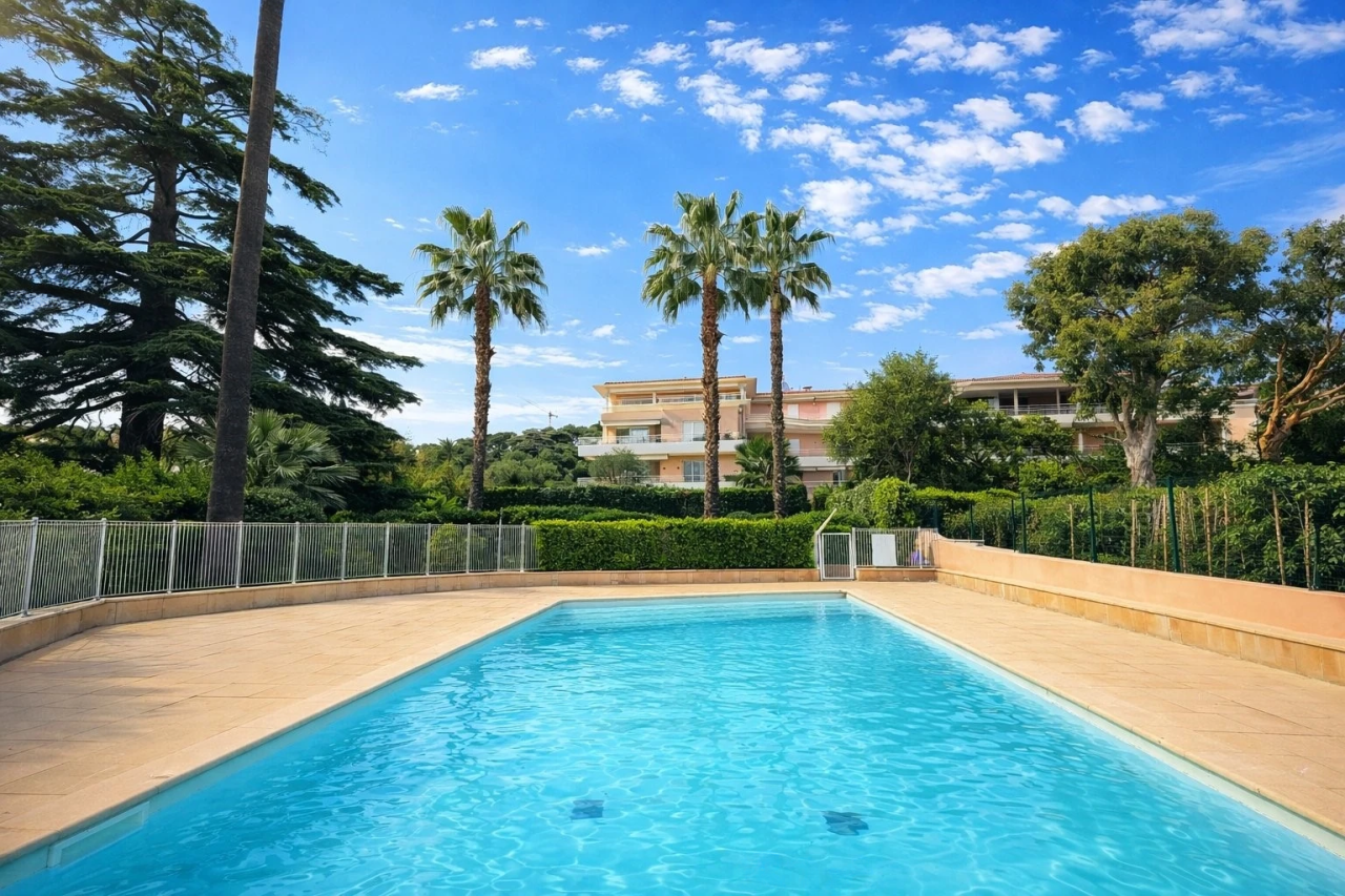 Квартира в Каннах, Франция, 70 м² - фото 19