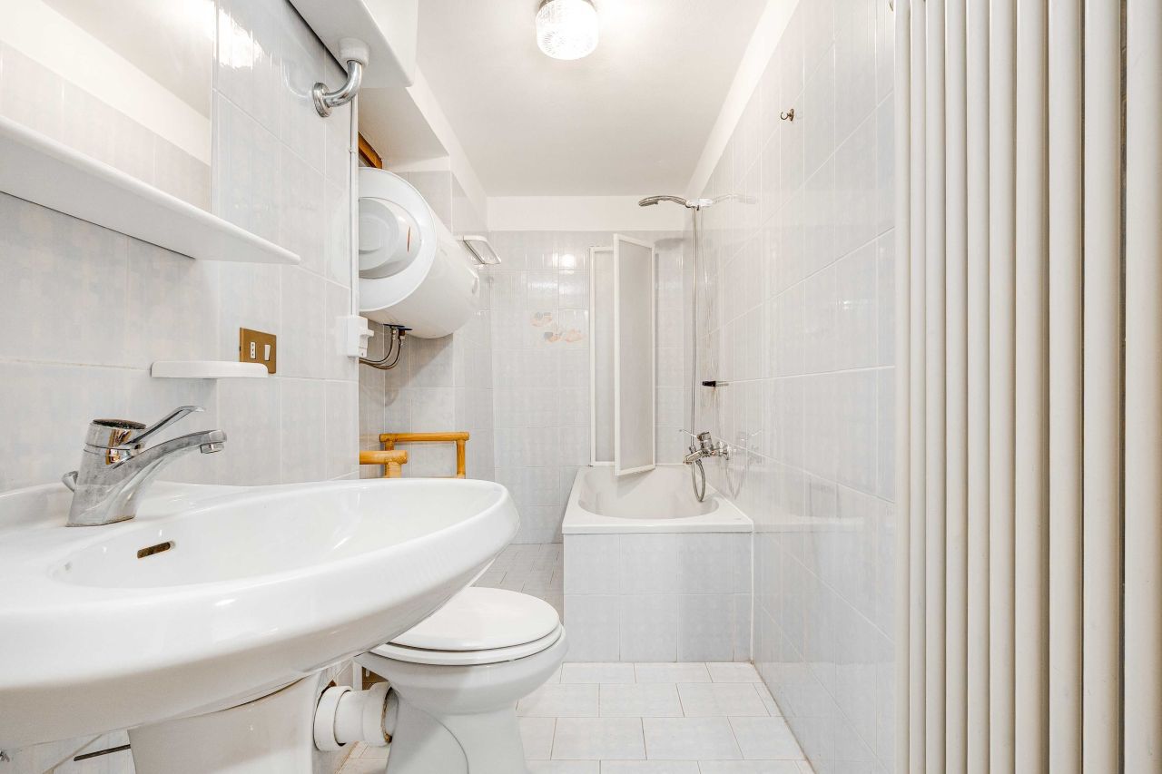 Квартира в Вальсольде, Италия, 150 м² - фото 12
