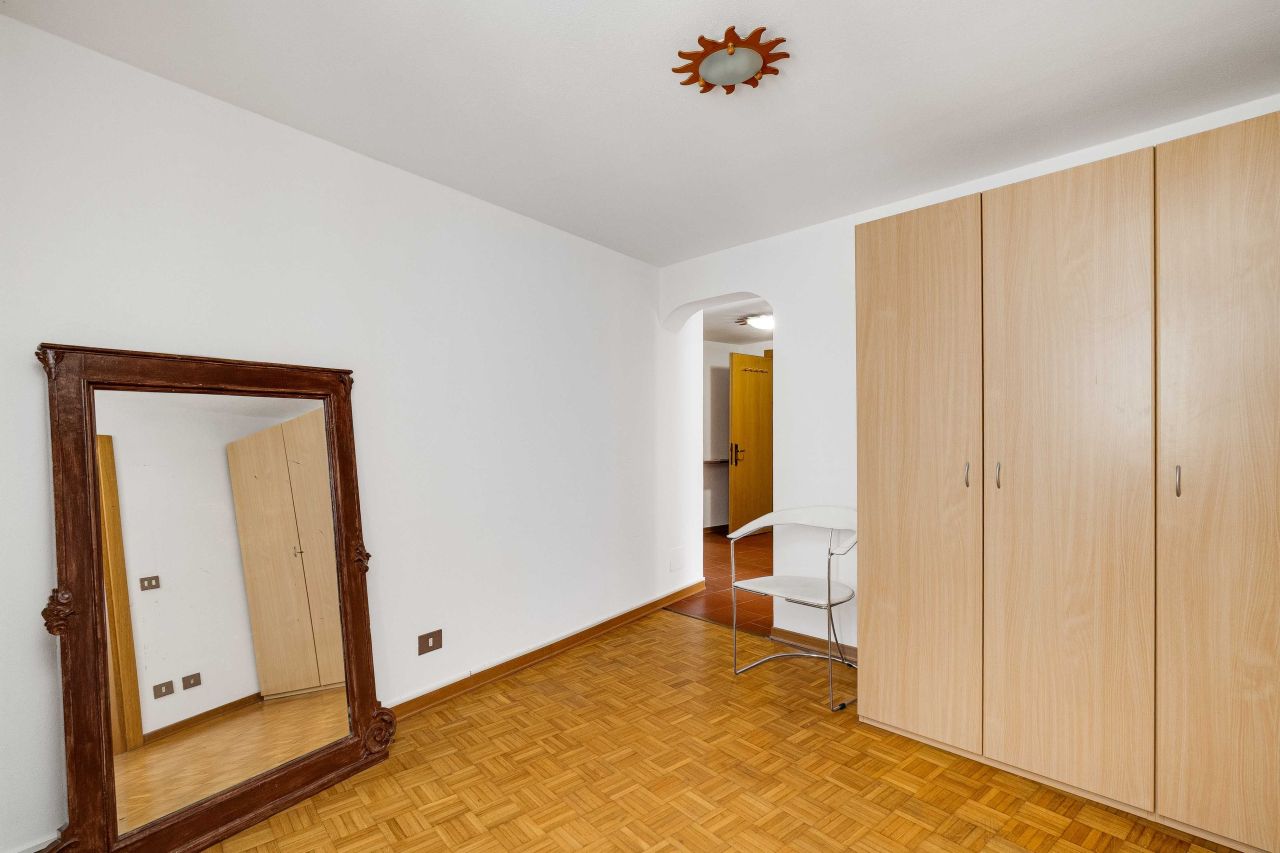 Квартира в Вальсольде, Италия, 150 м² - фото 13