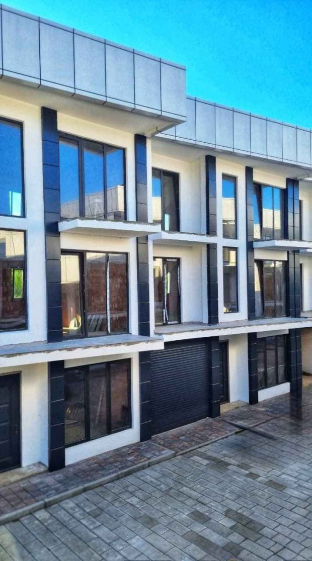 Таунхаус в Батуми, Грузия, 221 м² - фото 1