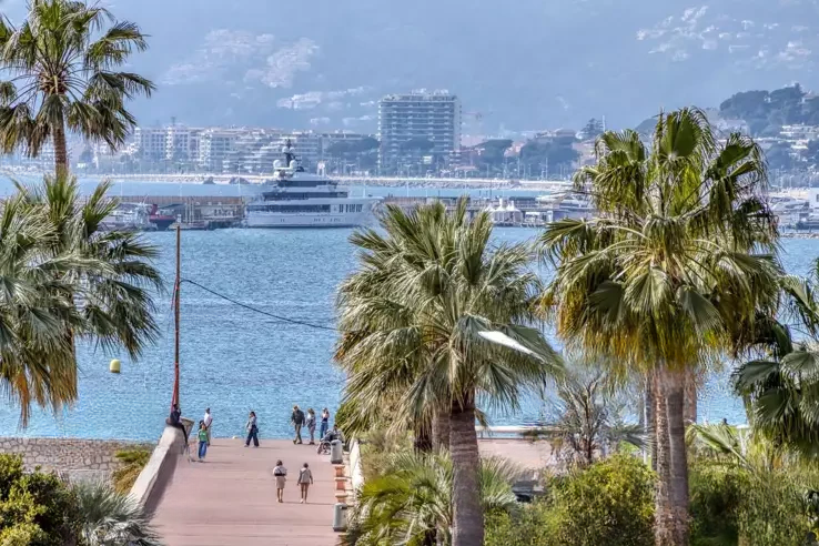 Квартира в Каннах, Франция, 82 м² - фото 1