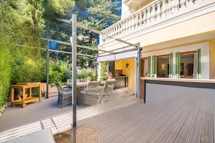 Квартира в Каннах, Франция, 103 м² - фото 1