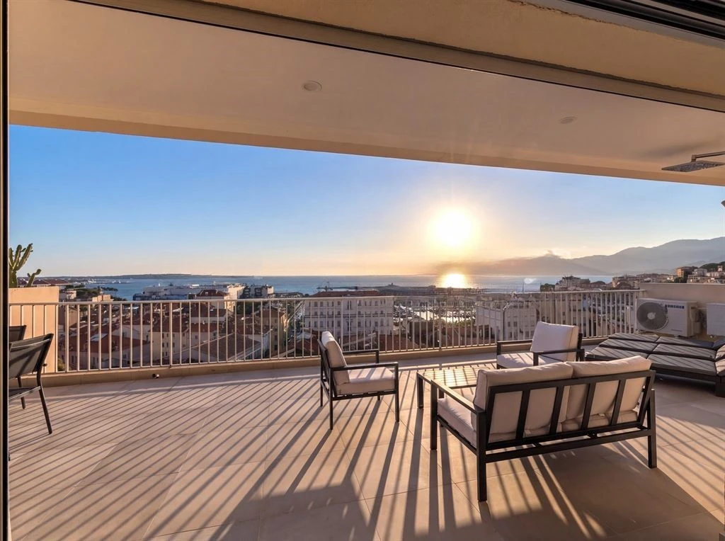 Квартира в Каннах, Франция, 78 м² - фото 1