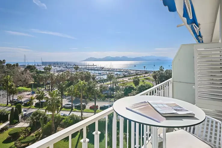 Квартира в Каннах, Франция, 99 м² - фото 1